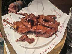 -鸽子侯·家宴·平价海鲜(绿地店)