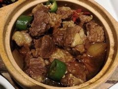 萝卜牛腩煲-兔槽江湖菜·重庆璧山兔(水围店)