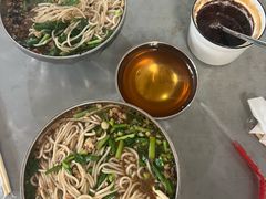 -正宗杨记普洱酸醋米线(总店)