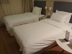-汉庭(上海世博塘桥地铁站店)