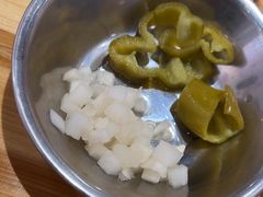 -柳州肥姨妈大骨螺蛳粉(曹路店)