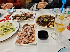 -老鄞江清水龙虾•赵赵家(江北店)