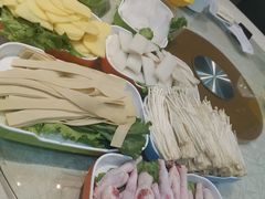 -伊和园清真餐饮