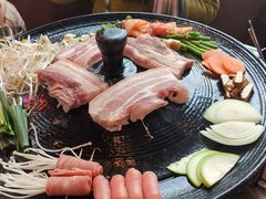 -豚豚家돈돈가韩国锅盖烤肉(新北万达店)