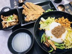 君悦排骨饭-馔豚·台北菜专门店(深圳湾万象城店)