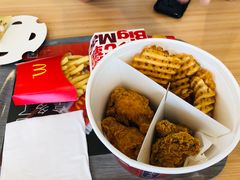 -麦当劳(金山红星美凯龙DT店)