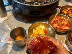 -草家酱蟹炭火烤肉店(珲春南路一店)