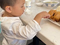 -李与白包子铺(桐梓林店)