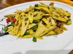 高山笋炒鲜肉-下梅人家土菜馆(历史文化餐厅度假区店)