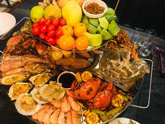 -日进一片海.生腌海鲜火锅.宵夜烧烤(三里屯总店)