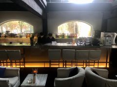 -穹六人间 people 6(岳阳路店)