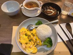 -来龙里 精致 东南亚餐室(万象城店)