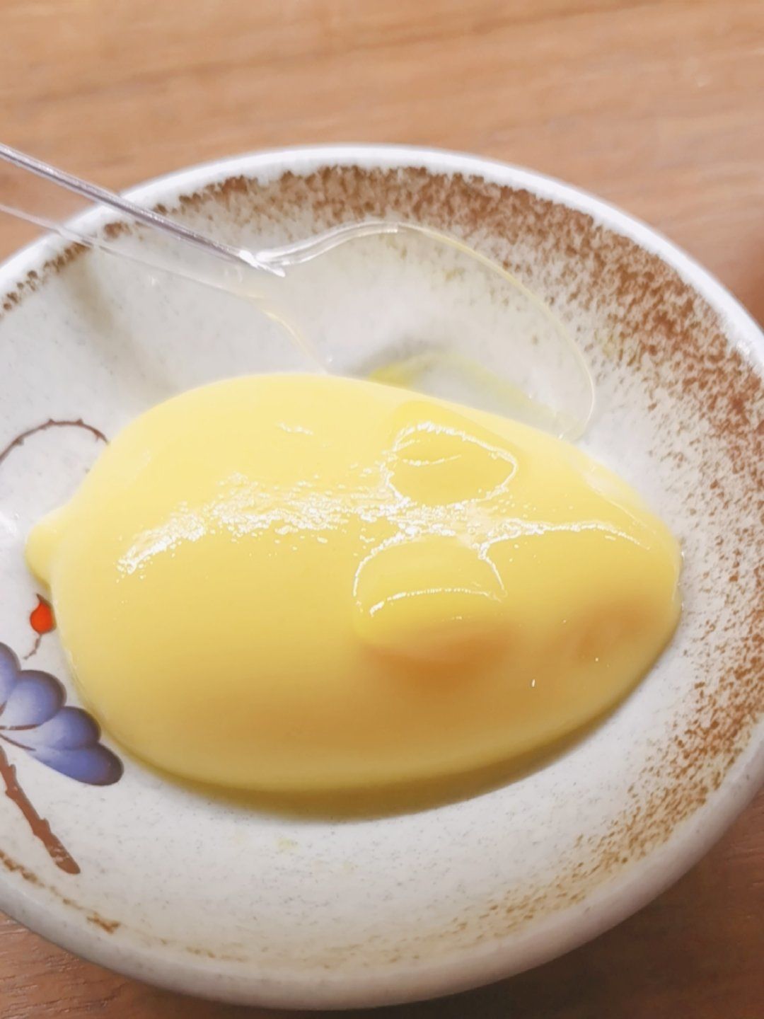 这家火锅店环境很好,味道正宗,尤其是他家