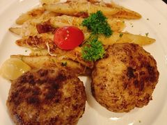 炸肉饼搭配手指面-申德勒加油站西餐厅(太仓店)