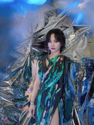 -变画·发型STUDIO