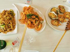 -覃记海鲜美食餐厅