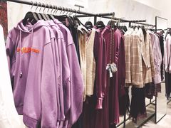 -URBAN REVIVO(上海中庚漫游城店)