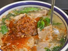 -云阿蛮云南生烫牛肉米线(奉贤路店)