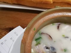 潮汕鱼头粥-点心传说·粤菜点心(佐阾虹湾店)