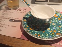 -尚尚仙·酸汤猪手·猪肚鸡火锅(华联万柳购物中心店)