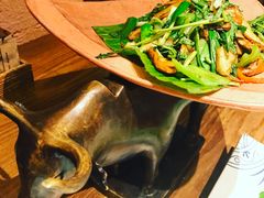 -云海肴·汽锅鸡·云南菜(天山百盛优客店)