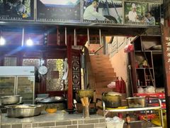 -土砂锅生态山庄·非遗砂锅雅鱼