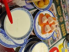 -广信牛奶甜品世家(台东店)