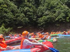 -安吉龙王山峡谷漂流