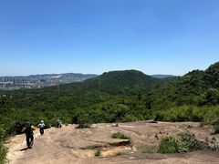 -灵岩山风景区