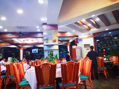 大堂-勝記酒家·37年老字号·经典粤菜(荔枝公园店)