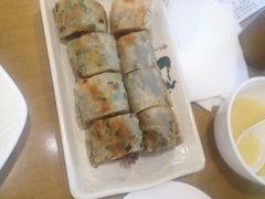 葱饼卷牛肉-台北楚楚园馅饼粥(虹桥南丰城店)