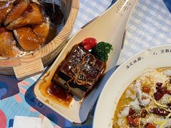 -胡桃里音乐酒馆(罗湖HALO广场店)