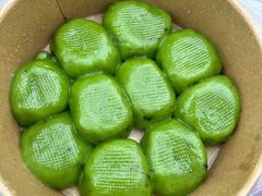 手工现做青团-文魁斋