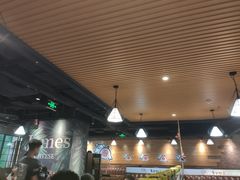 -肥肥虾庄·金牌油焖大虾(杨园滨江时代walk店)