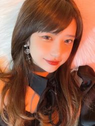 -AYO SALON