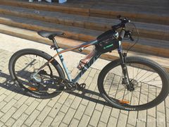 -道路口单车爱瓦士dahon大行