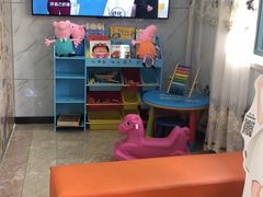 -茂菊口腔连锁(浦东南路店)