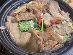 砂锅肘子-洪兴砂锅·融合砂锅菜(星河城店)