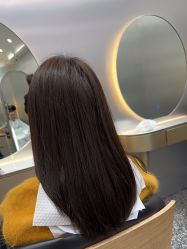 -Tloml salon