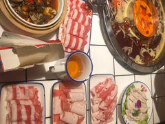 -贤合庄卤味火锅(安吉万达店)