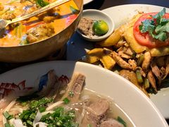 -大头虾越式风味餐厅(光明广场店)