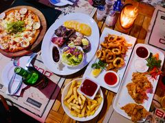 -Bamboo Bar & Grill Restaurant