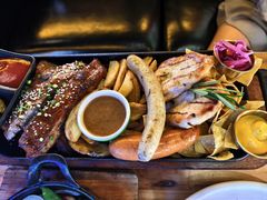 -Famous肥猫墨西哥音乐餐吧(五棵松华熙LIVE店)