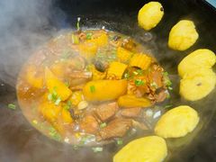 -鱼窝棚柴火铁锅炖(富山屯店)