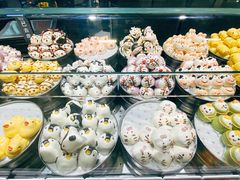 -胖东来生活广场(健康路店)
