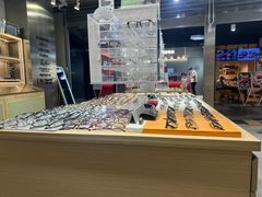 -棱石眼镜(CP静安店)