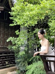 -乐派诗婚纱摄影