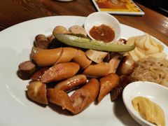 巴伐利亚香肠拼盘-宝莱纳啤酒花园餐厅PAULANER BRAUHAUS Nanjing(广州路店)