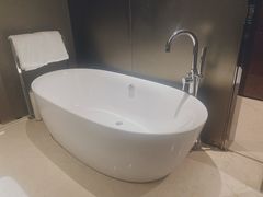 -广州天河希尔顿酒店