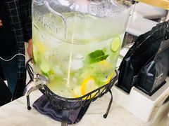 柠檬薄荷水-UNI UNI(环亚凯瑟琳店)